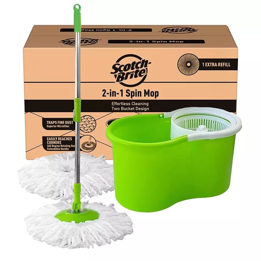 RubberMaid Mop Bucket